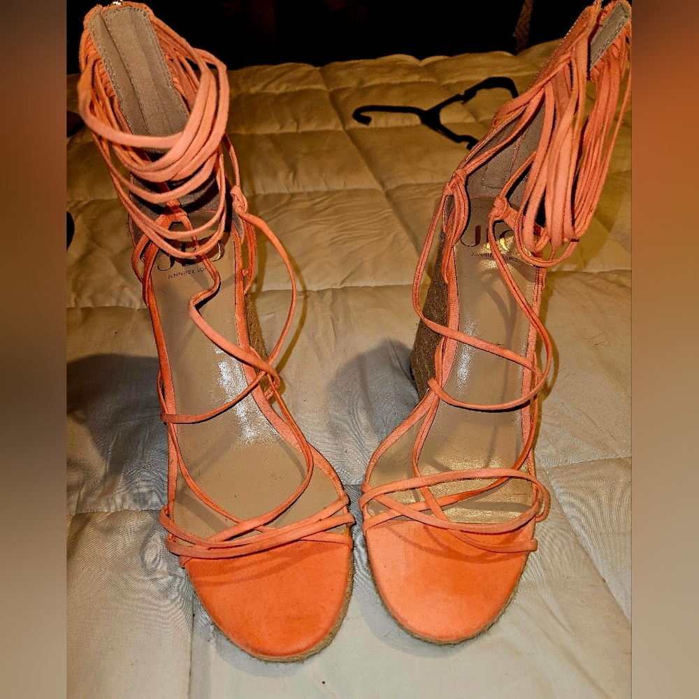 Jlo coral pink wedges 9 1/2